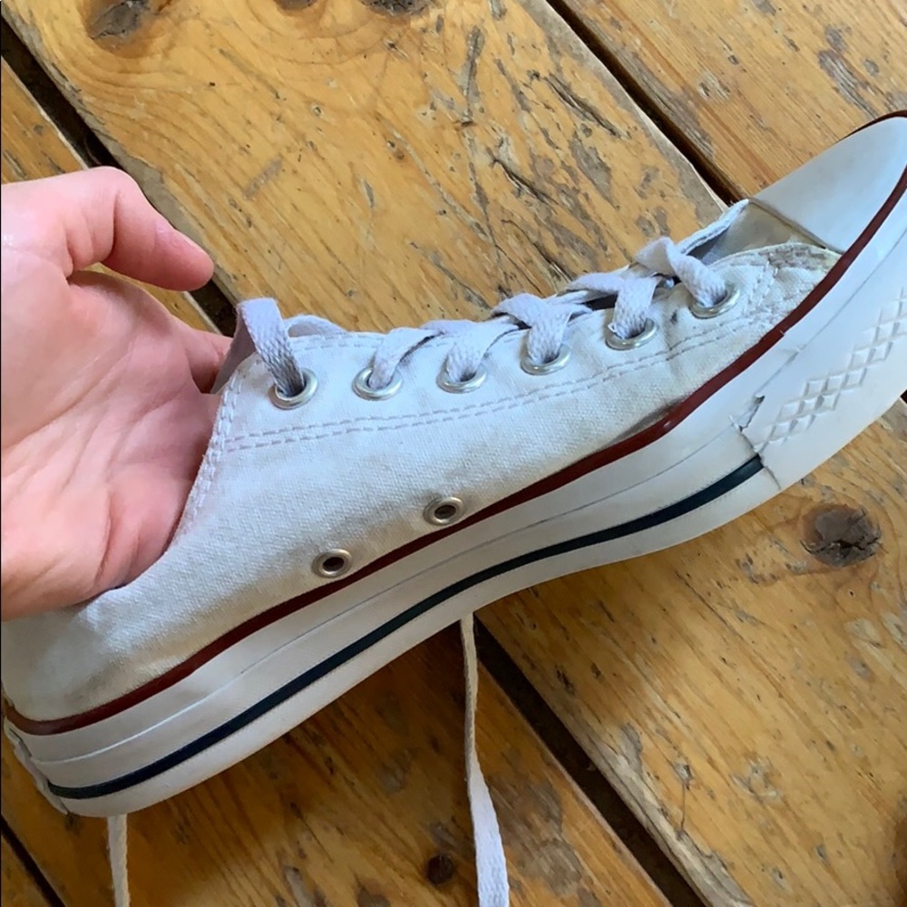 White Low Rise Converse - Picture 2 of 4